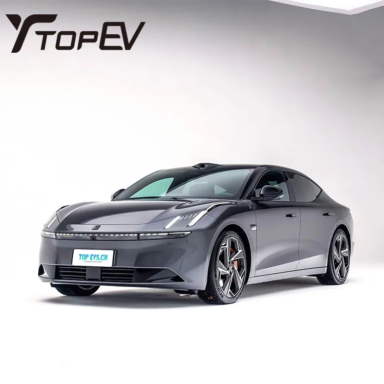 إصدار القيادة الذكية Z10 من Lynk & Co